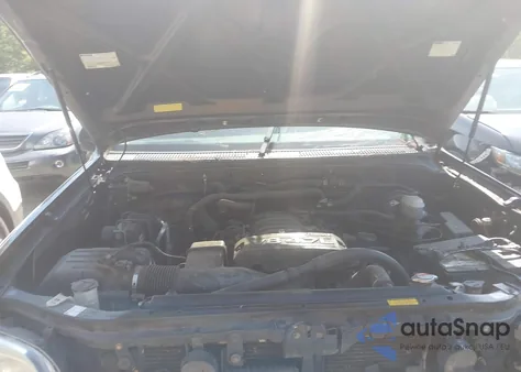 2006 Toyota Sequoia Sr5 V8 from USA, damaged, VIN 5TDZT34A46S271345